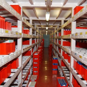 Il magazzino di stoccaggio farmaci del Maggiore